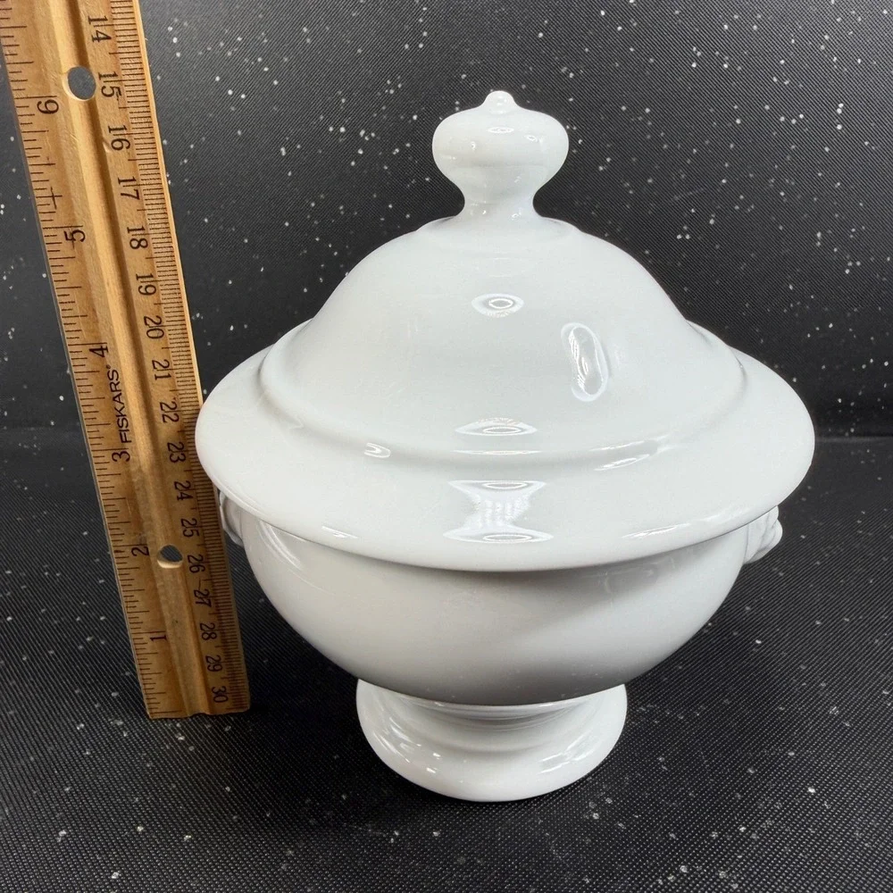 Apilco France White Porcelain Lion Head Dish w Lid Footed Bowl Container Jar